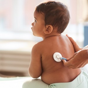 Chegada de climas com temperaturas amenas acende alerta para casos de meningite em crianças